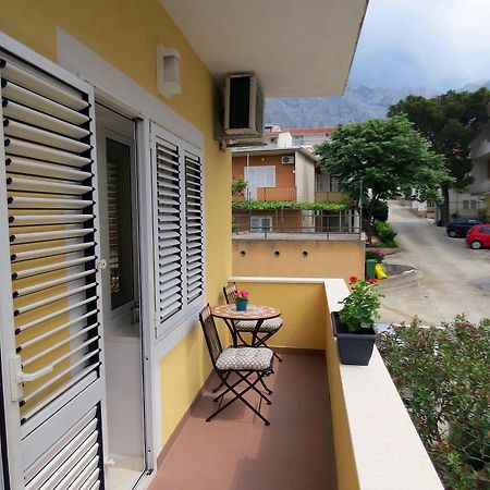 Apartman Jakir Baška Voda Exterior foto