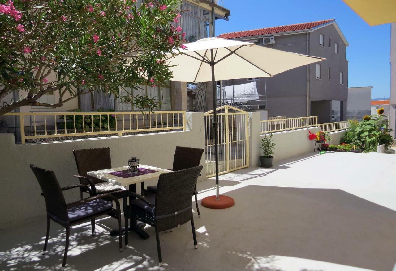 Apartman Jakir Baška Voda Exterior foto