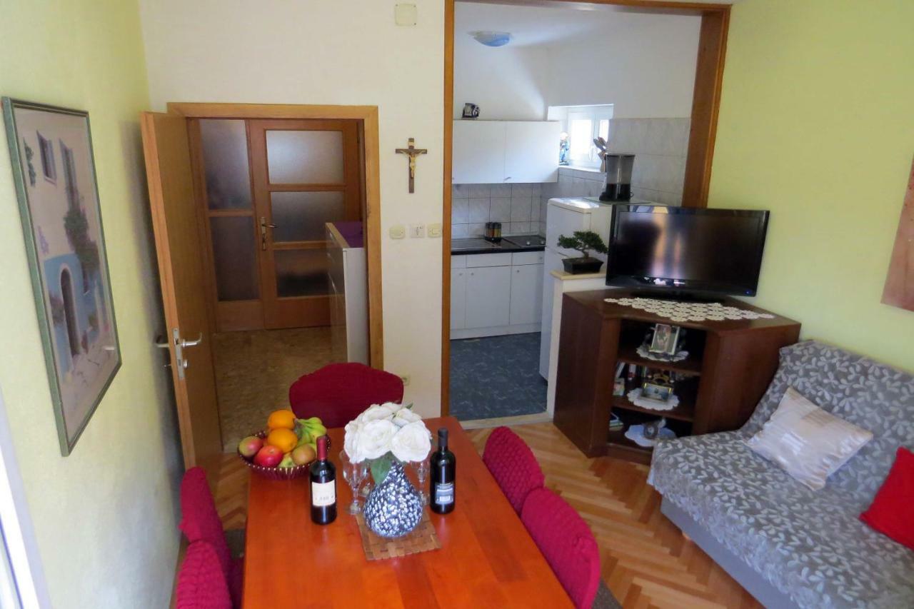 Apartman Jakir Baška Voda Exterior foto