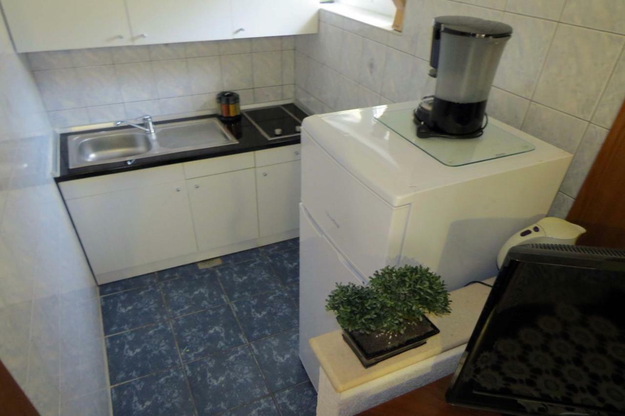 Apartman Jakir Baška Voda Exterior foto