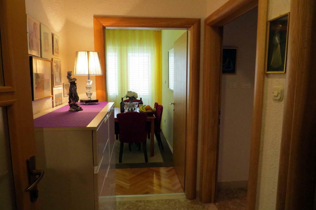 Apartman Jakir Baška Voda Exterior foto